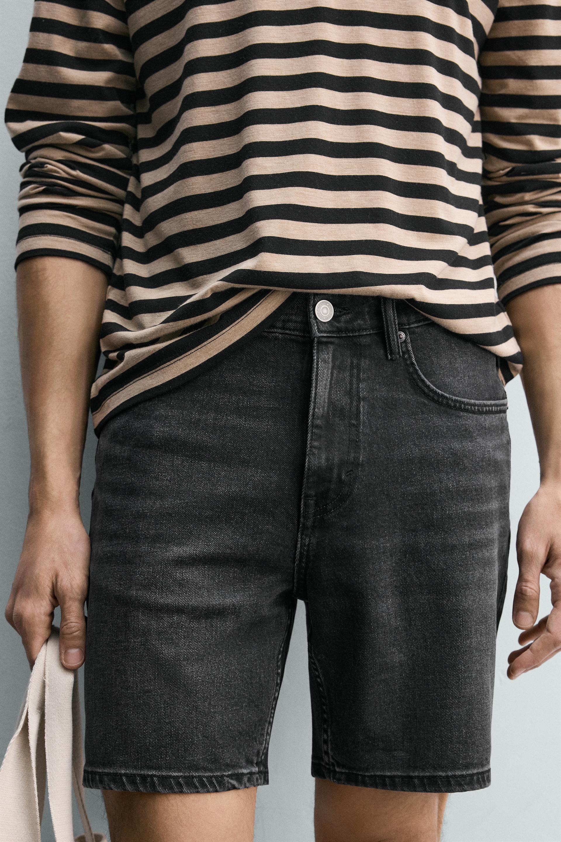 REGULAR FIT DENIM SHORTS